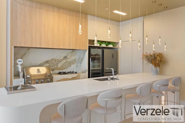 Imagem Frente ao Mar para Venda em Balneário Camboriú / SC no bairro Centro