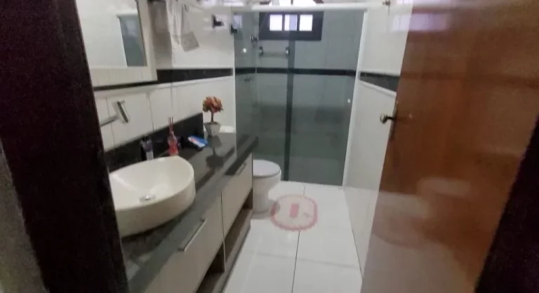 Imagem Sobrado com 5 dormitórios à venda, 703 m² por R$ 1.600.000,00 - Cidade Edson - Suzano/SP