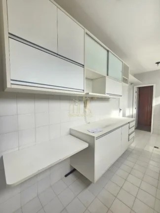 Imagem Apartamento de 3 quartos no Caminho das Árvores, Salvador-BA: 99m², suíte, reformado, nascente, lazer completo!
