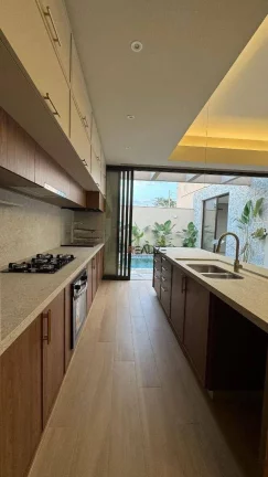 Imagem Casa com design sofisticado a venda por R$1.750.000, com 3 suítes e piscina em Condomínio Fechado - Indaiatuba/SP