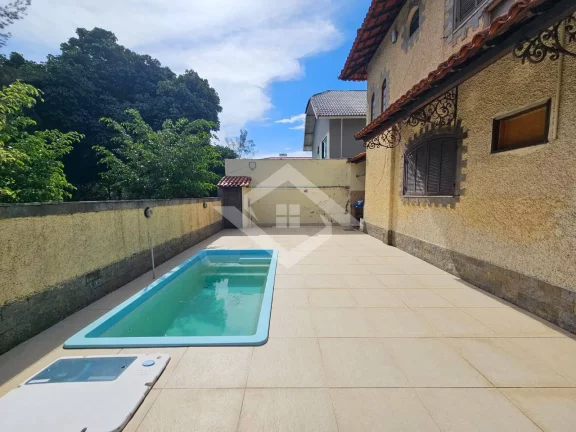Imagem Casa em Condomínio Fechado na Barra da Tijuca: 4 Quartos, 300 m²