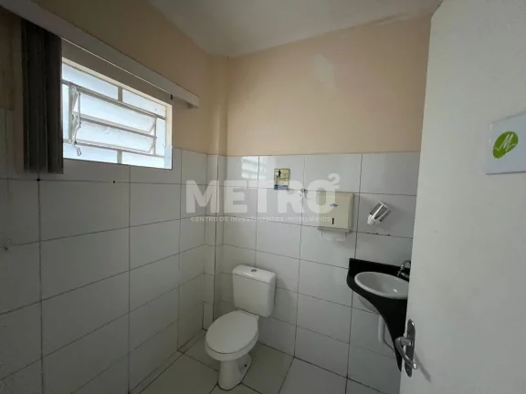 Imagem Clínica para VENDA, Lote 10x30, 04 salas, podendo expandir, Já com recepção