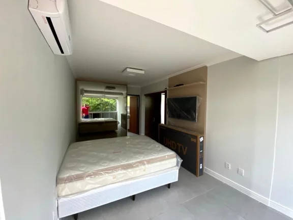 Imagem Amplo apartamento de 3 quartos sendo 1 suite mais 2 vagas com