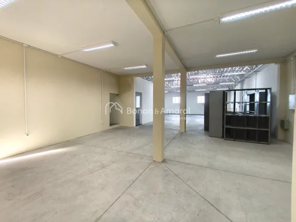 Imagem Galpão para venda na Vila Georgina em Campinas, 3 vagas na frente, 350 m²
São 3 pavimentos, o té...