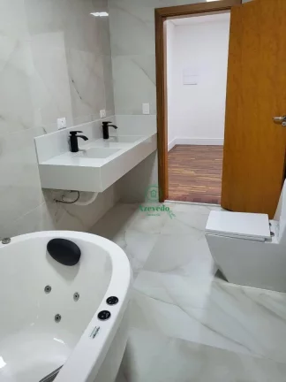Imagem Sobrado com 3 dormitórios à venda, 355 m² por R$ 3.200.000,00 - Jardim Imperial Hills III - Arujá/SP