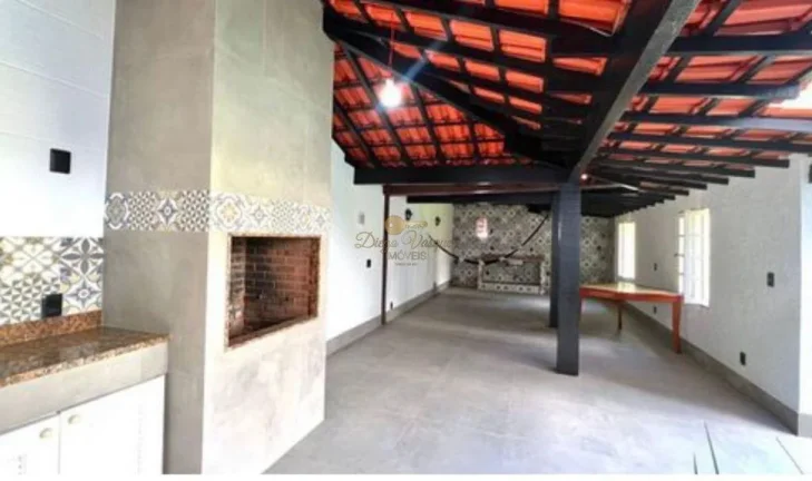Imagem Casa para Venda em Teresópolis / RJ no bairro Golfe