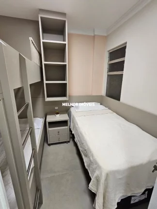 Imagem Apartamento á venda com 2 dormitórios á venda no centro de Balneário Camboriú.
