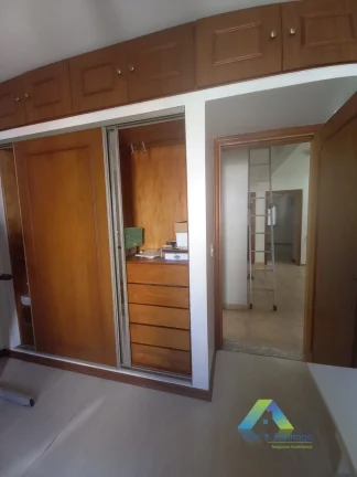 Imagem Sobrado a venda com 04 quartos - 290m²- Vila Mariana
