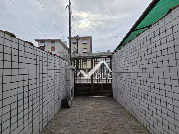 Imagem Casa com 3 dormitórios à venda, 116 m² por R$ 860.000 - Embaré - Santos/SP
