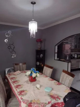 Imagem Sobrado para Venda em Santo André / SP no bairro Vila Tibiriçá