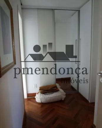 Imagem Apartamento com 136m² em Perdizes, 4 quartos (3 suítes) e 3 vagas.