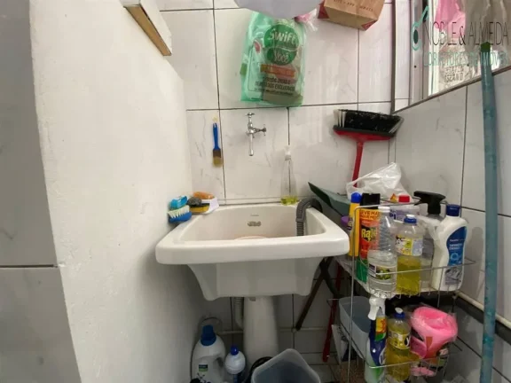Imagem Porteira Fechada.