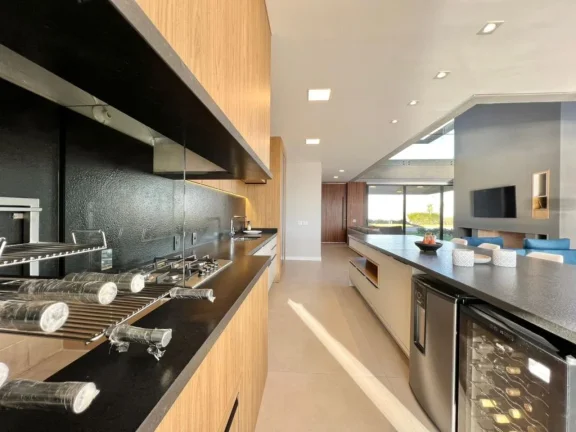 Imagem Casa em Condominio 5 Dormitórios - Bairro --