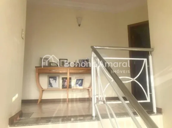 Imagem Excelente oportunidade de belo sobrado à venda no Jardim Santa Genebra II em Barão Geraldo, na par...