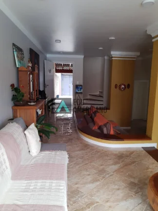 Imagem Ótima casa Vila Gardênia, Atibaia , piscina, fogo de chão , 4 dormitórios rua tranquila