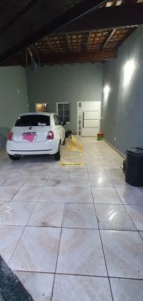 Imagem Casa com 02 dorms, 131m2, Lareira, Piscina, Elevador, 03 vagas