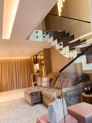 Imagem SOBRADO com 3 dormitórios à venda com 186m² por R$ 1.580.000,00 no bairro Pineville - PINHAIS / PR