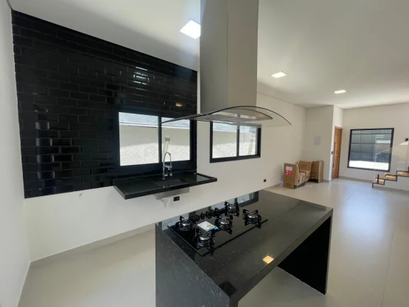 Imagem Casa Nova Moderna e Pronta para Morar!
