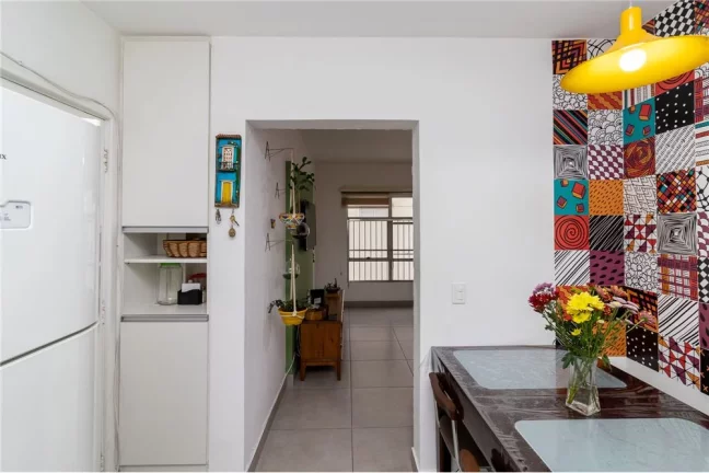 Imagem apartamento na avenida pompéia 2por andar