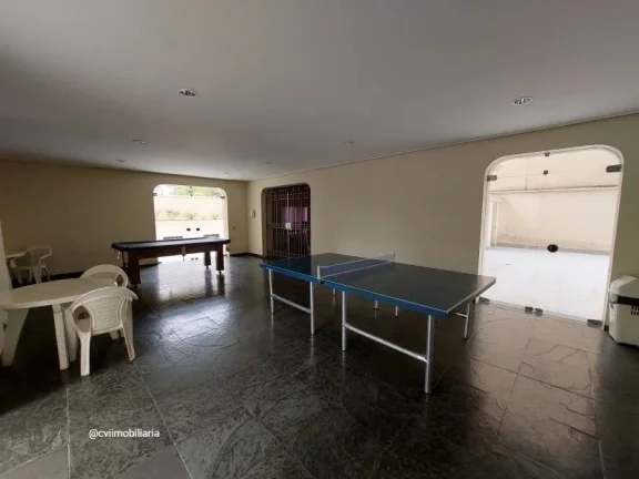 Imagem Descubra seu novo lar no coração do bairro Funcionários, em Belo Horizonte! Este espaçoso aparta...