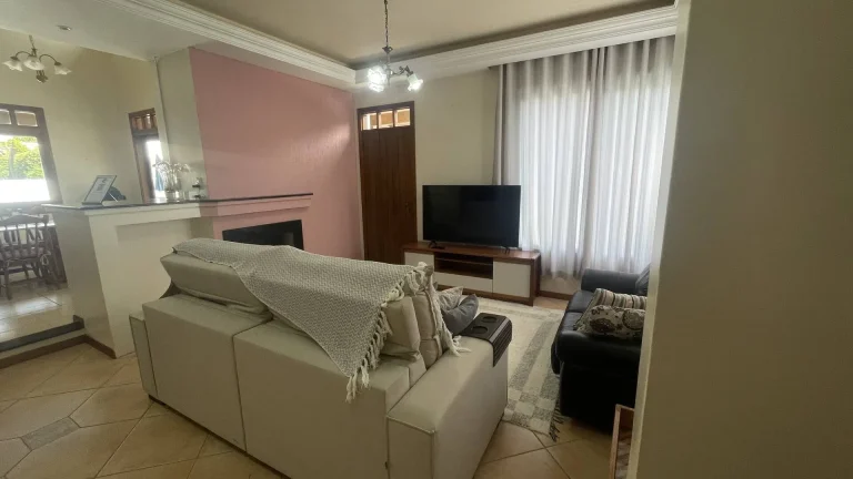 Imagem Casa com 4 Dormitórios para Temporada em Jurerê Internacional – Próxima ao
