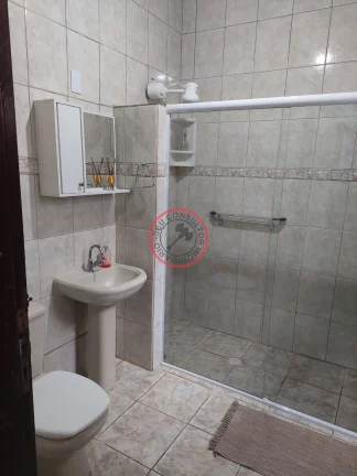 Imagem CASA Terrea escritura definitiva com varanda ,2 suites, lavabo, area gourmet,piscina , garagem para 5 carros e duas kitnets
