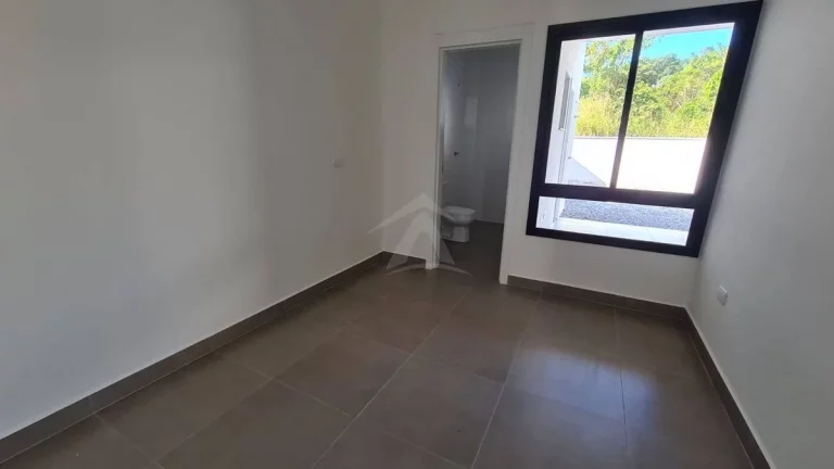 Imagem CASA, 3 QUARTOS SENDO 1 SUÍTE, 200M DO MAR, BAL.IMPERADOR
