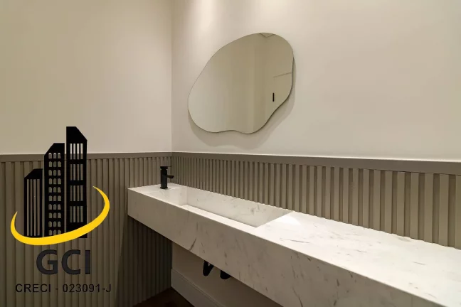 Imagem 200m2 com 3 suítes reformado ao lado do SPAC – Clube Inglês