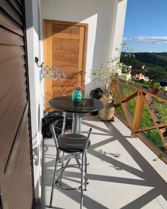 Imagem CASA CONDOMÍNIO FECHADO PRÓXIMO SÃO ROQUE 250 METROS DA RODOVIA RAPOSO TAVARES 4 DORMITÓRIOS 1 SUÍTE SALA LAREIRA 4 VAGAS VARANDA SEGURANÇA LAZER