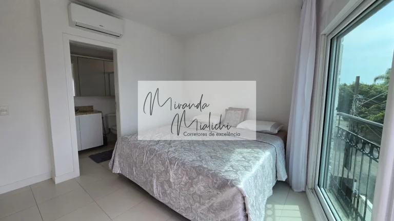 Imagem Cobertura Duplex para alugar em Canasvieiras com 3 quartos, sendo 3 suítes, 175m²