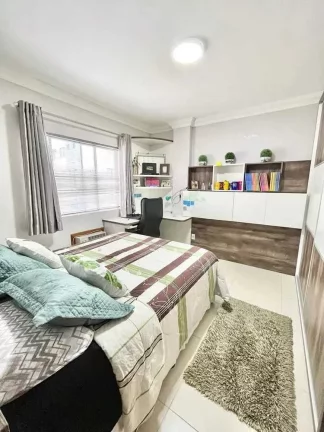Imagem Apartamento com 3 dormitórios sendo 1 dependencia de empregada e 1 vaga no Centro em Balneário Camb.