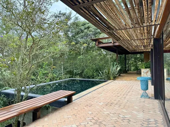 Imagem Obra-Prima da Arquitetura: 10.000m² de Exclusividade no Country Club
