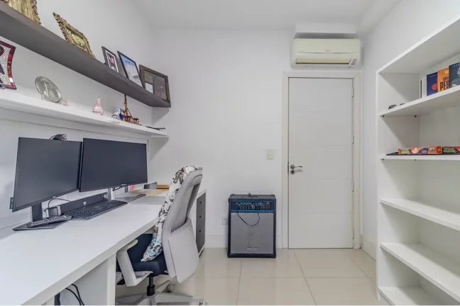 Imagem TDMT 382 Casa 612481009-30 - Casa à venda no bairro Tristeza - Porto Alegre/RS