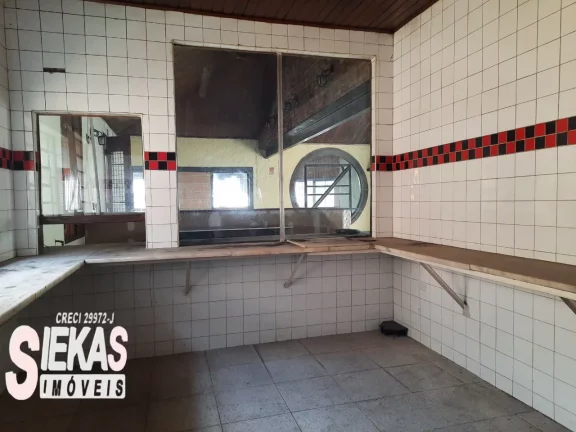 Imagem Salão Comercial de Alto Padrão para Locação na Penha de França, São Paulo-SP: 2 Salas, 5 Banheiros, 500m² de Área!