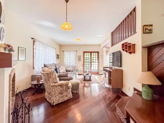 Imagem Casa à venda, 200 m² por R$ 800.000,00 - Quebra Frascos - Teresópolis/RJ