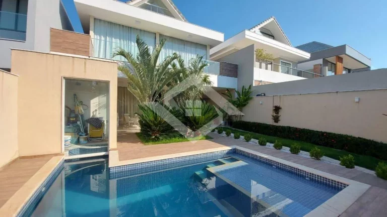 Imagem Casa Triplex de 4 Quartos para Venda no Art Life Recreio