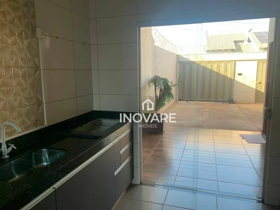 Imagem Casa com 3 dormitórios à venda, 90 m² por R$ 390.000,00 - Jardim Morumbi - Itumbiara/GO
