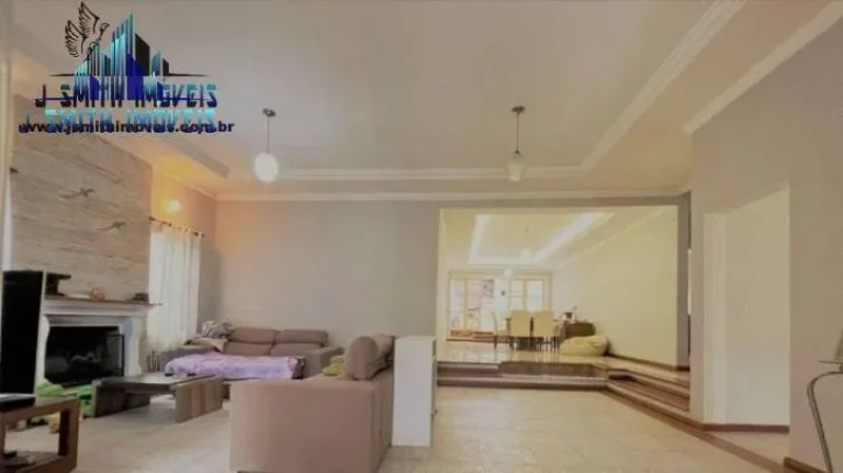 Imagem CASA ESTILO CAMPESTRE, EM CONDOMÍNIO ALTO PADRÃO EM COTIA.