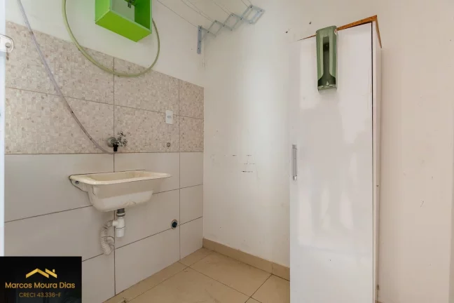 Imagem Apartamento Venda 2 Quartos, Quintal com Sol da Manhã em Perdizes