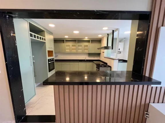 Imagem APARTAMENTO COM 149 m² - GUILHERMINA - PRAIA GRANDE SP