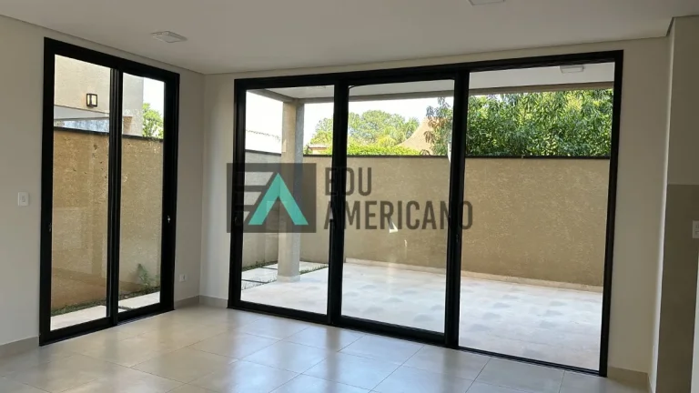 Imagem Locação casa em Condomínio Vila em Atibaia 3 dorm. Jardim dos PInheiros