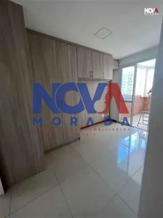 Imagem Descubra o prazer de viver a apenas uma quadra do mar em um apartamento que une conforto, segurança...