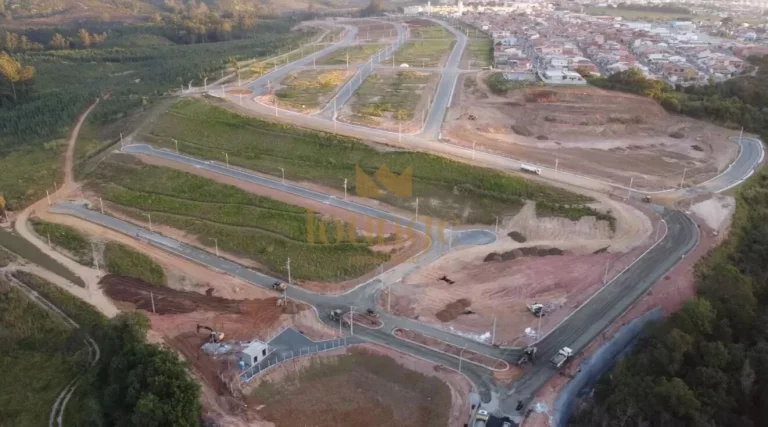 Imagem Terreno em Condominio em Vila Santo Antônio - Votorantim