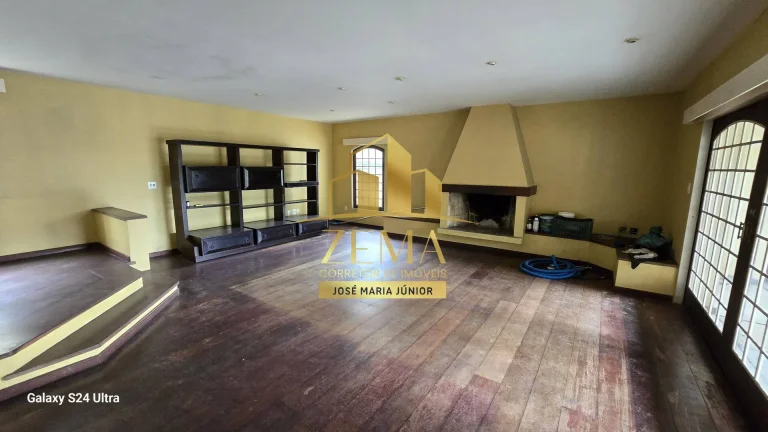 Imagem Casa com 400m2 de constr, terreno 1200m2, Esquina, Piscina, Vila Oliveira