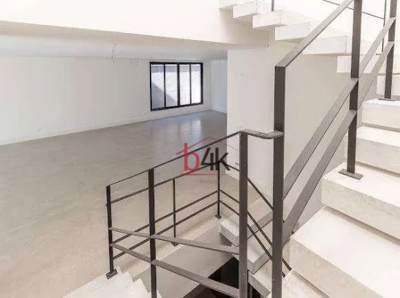 Imagem Casa venda com 845 m², 4 dormitórios, Piscina e 6 vagas - Granja Julieta