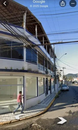 Imagem Ponto Comercial para Venda em Ubatuba / SP no bairro Centro