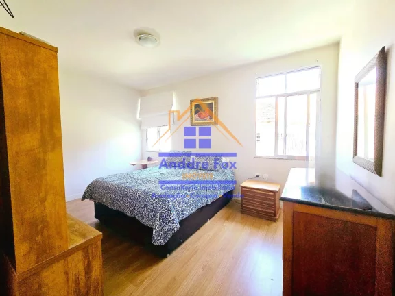 Imagem Casa com 5 quartos, 2 suítes, quintal, garagem para 3 carros, terreno 12X35, à venda, 215 m² por R$ 630.000 - Méier - Rio de Janeiro - RJ