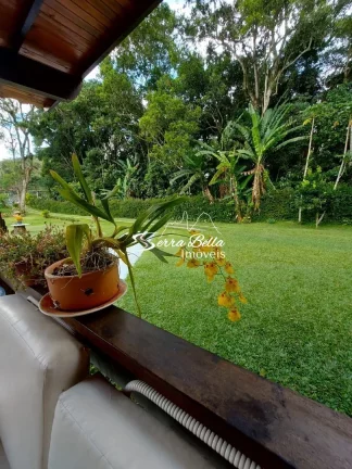 Imagem Casa com 3 dormitórios à venda, 160 m² por R$ 950.000,00 - Albuquerque - Teresópolis/RJ