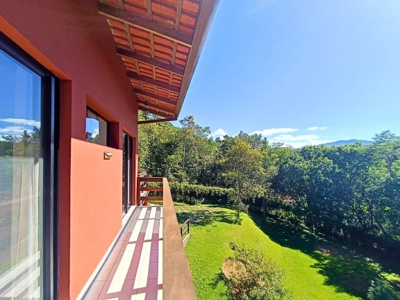 Imagem Privacidade e Conforto no Coração de Santo Antônio do Pinhal
