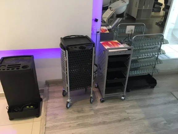 Imagem Salão Comercial de Alto Padrão para Locação na Vila Hortência, Sorocaba-SP: 5 Salas, 2 Banheiros, 150m² de Área.
